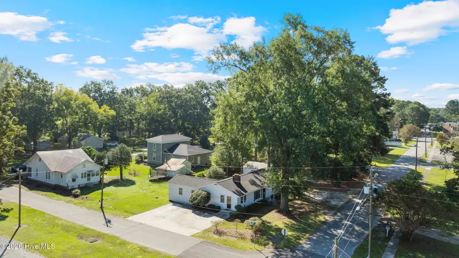 208 N Church Street, Faison, NC 28341 - Image #3