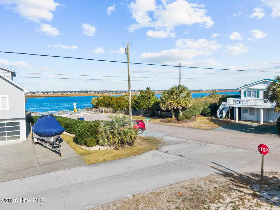 2103 Shoreline Drive, Topsail Beach, NC 28445 - Image #3