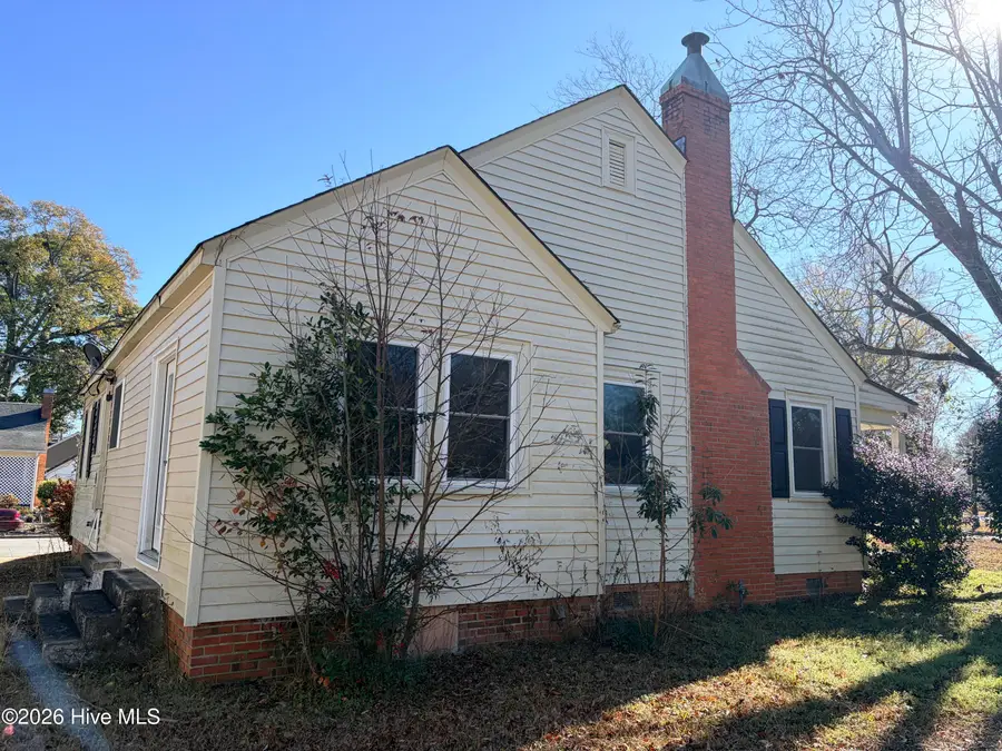 104 Davis Street, Greenville, NC 27834 - Image #2