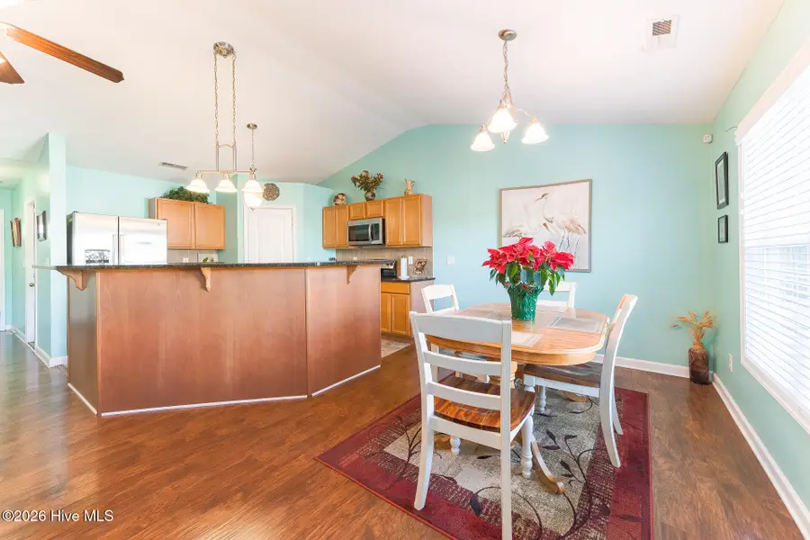 4318 Elizabeth Avenue, New Bern, NC 28562 - Image #3