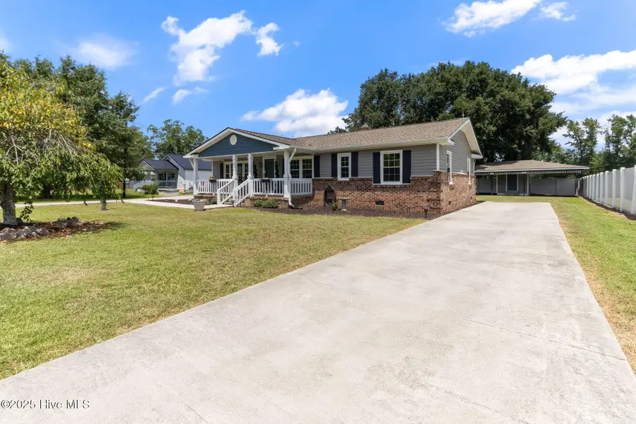954 Hezekiah Road, Pembroke, NC 28372 - Image #2