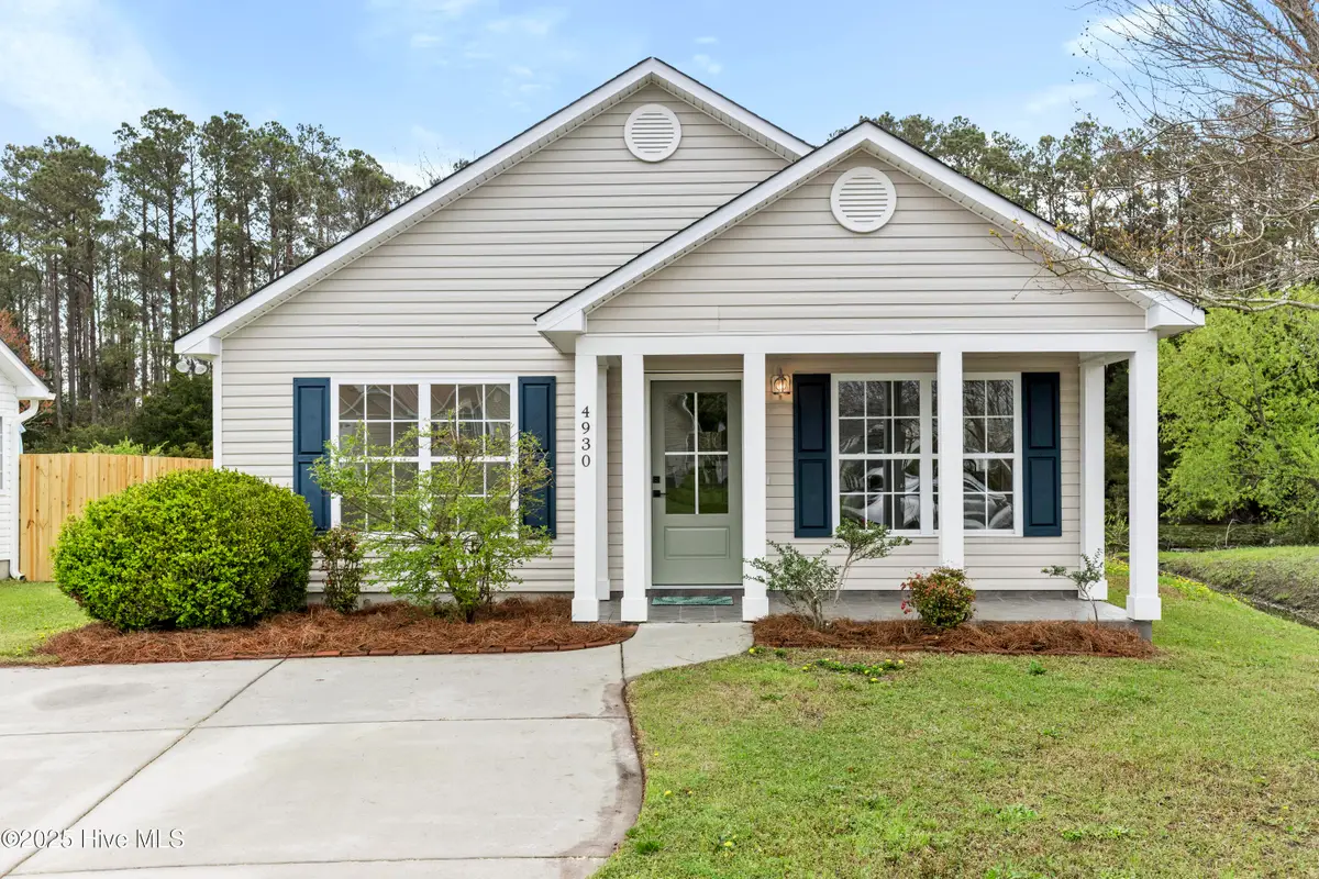 4930 N Hampton Drive Se, Southport, NC 28461 - Image #1