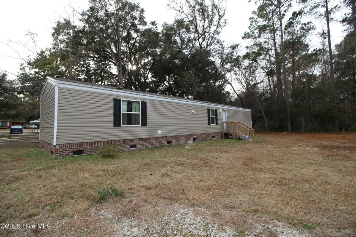 451 Stanley Road Nw, Calabash, NC 28467 - Image #1