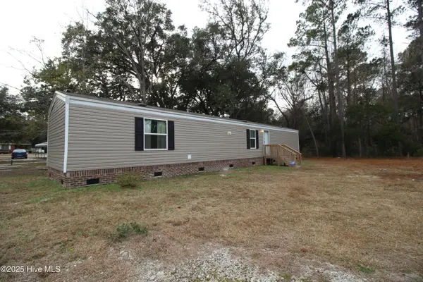 451 Stanley Road Nw, Calabash, NC 28467