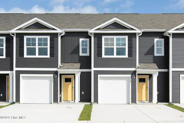 5800 Harebell Road #208, Leland, NC 28451