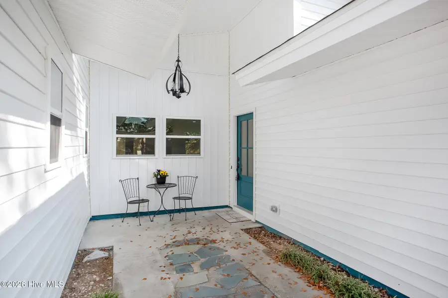 737 Silver Lake Road, Wilmington, NC 28412 - Image #2