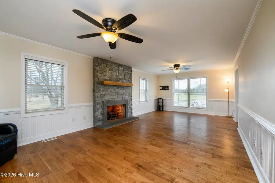 6001 U.s. Highway 17 S, New Bern, NC 28562 - #2