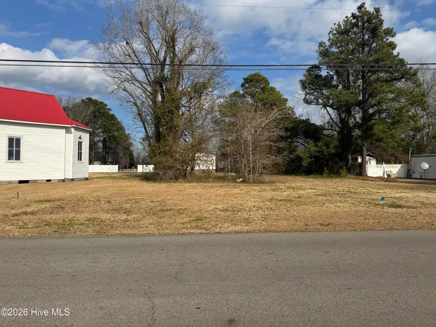 372 W Pantego Street, Belhaven, NC 27810 - Image #3