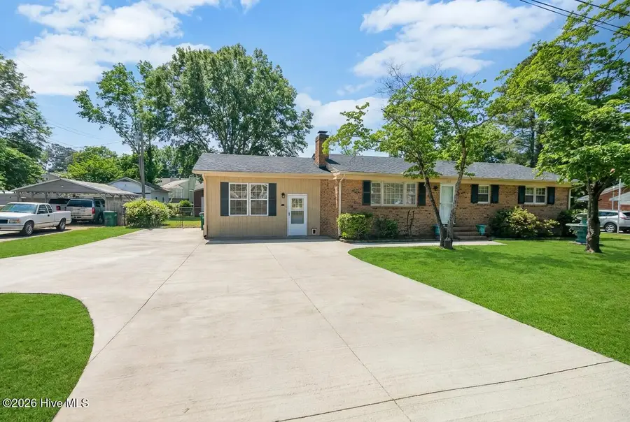 625 Western Avenue, Nashville, NC 27856 - #2