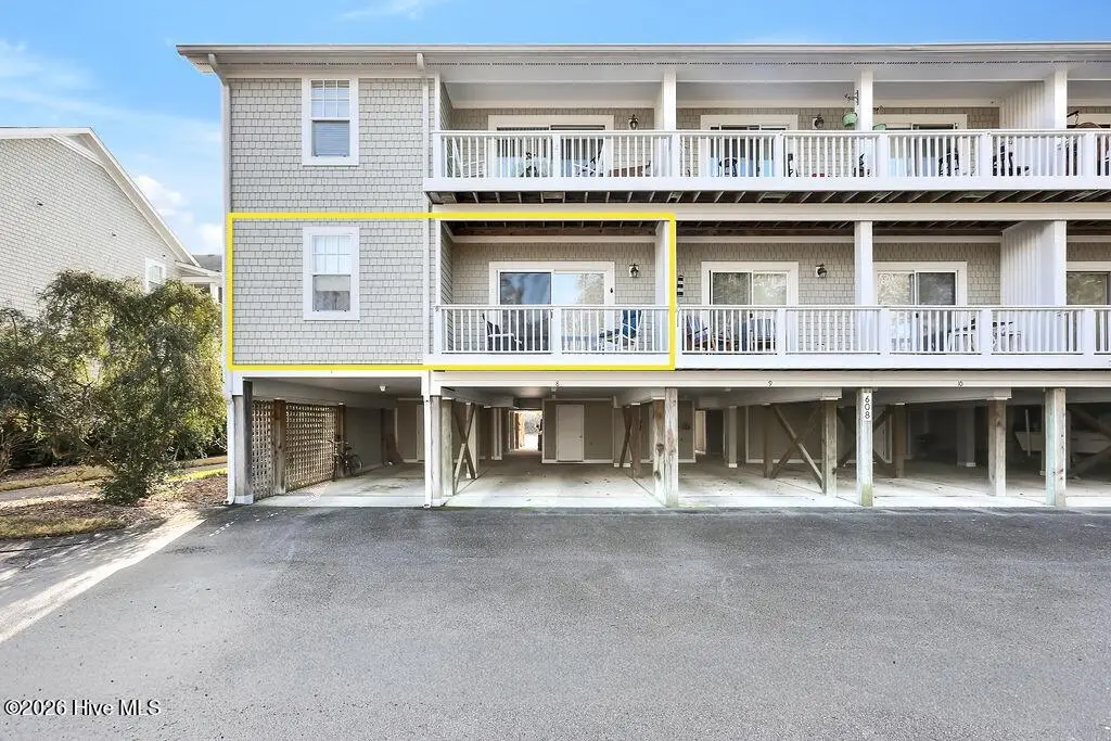 608 W Brown Street #Apt F, Southport, NC 28461 - Image #1