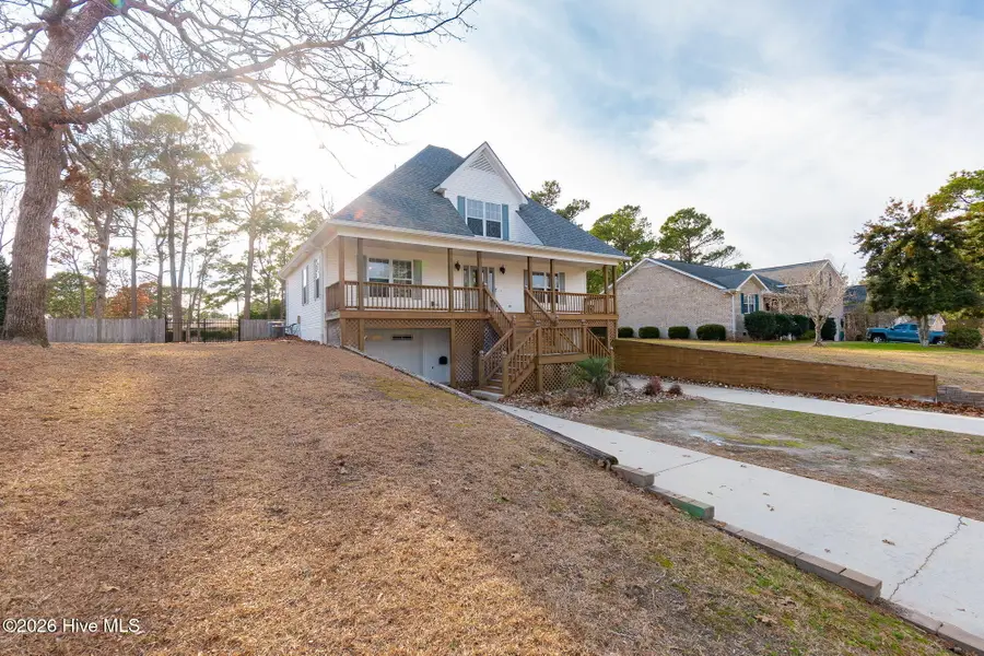 917 W Haven Boulevard, Morehead City, NC 28557 - Image #3
