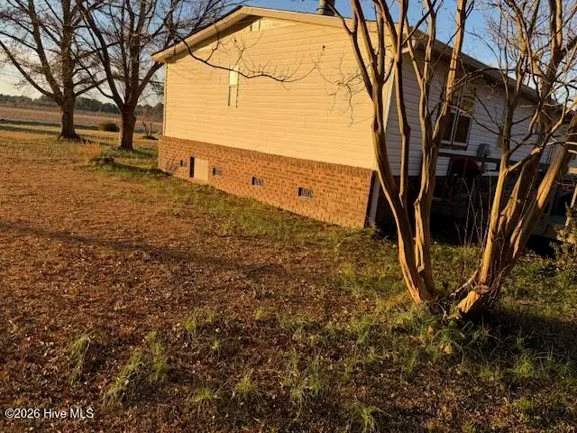 243 Magg Smith Road, Pollocksville, NC 28573 - Image #3