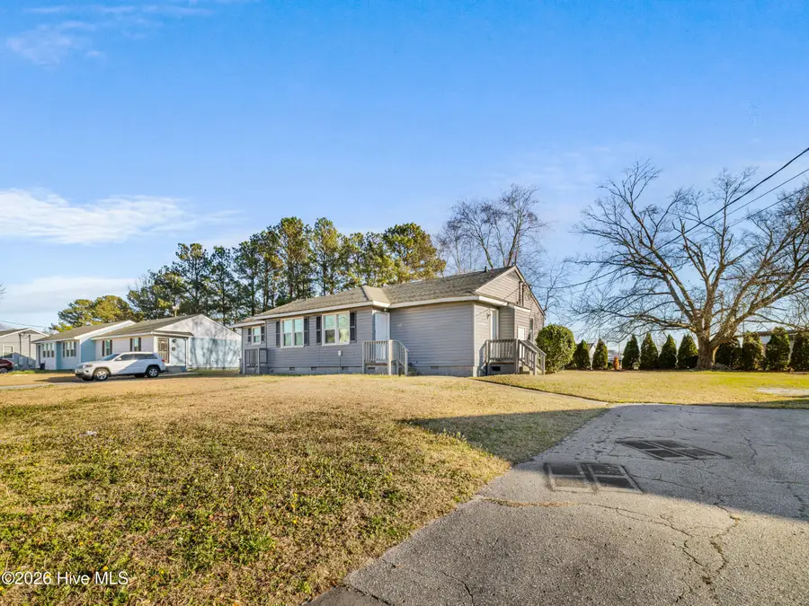304 Starling Street, Jacksonville, NC 28540 - #2