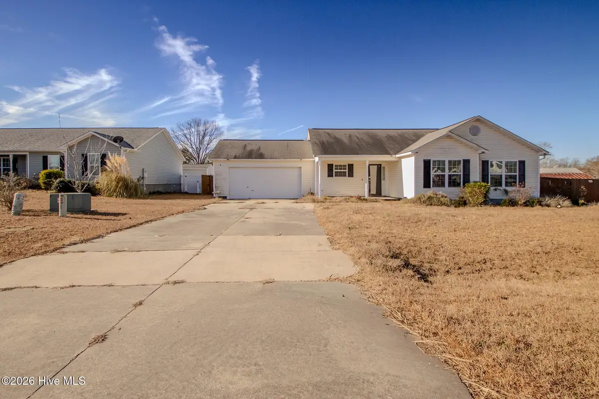 102 Harmony Way, Richlands, NC 28574 - Image #1