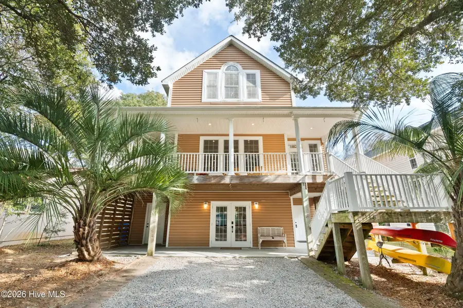 118 SW 2nd Street, Oak Island, NC 28465 - Image #2