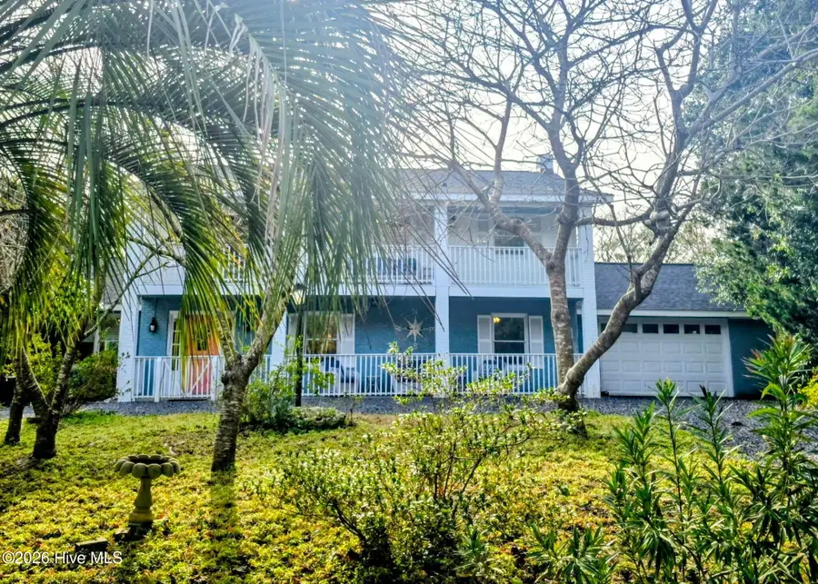 115 Paula Circle Se, Oak Island, NC 28465 - Image #2