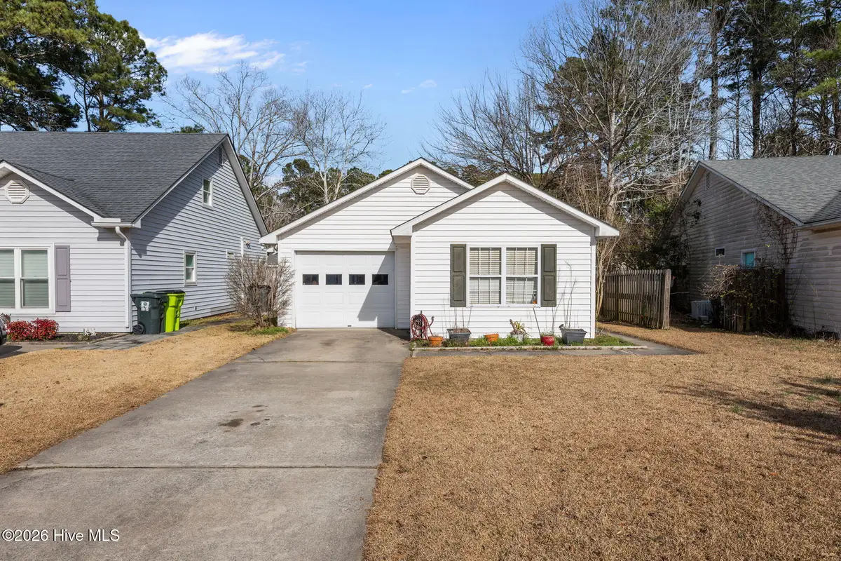 3594 Red Oak Drive, New Bern, NC 28562 - Image #1