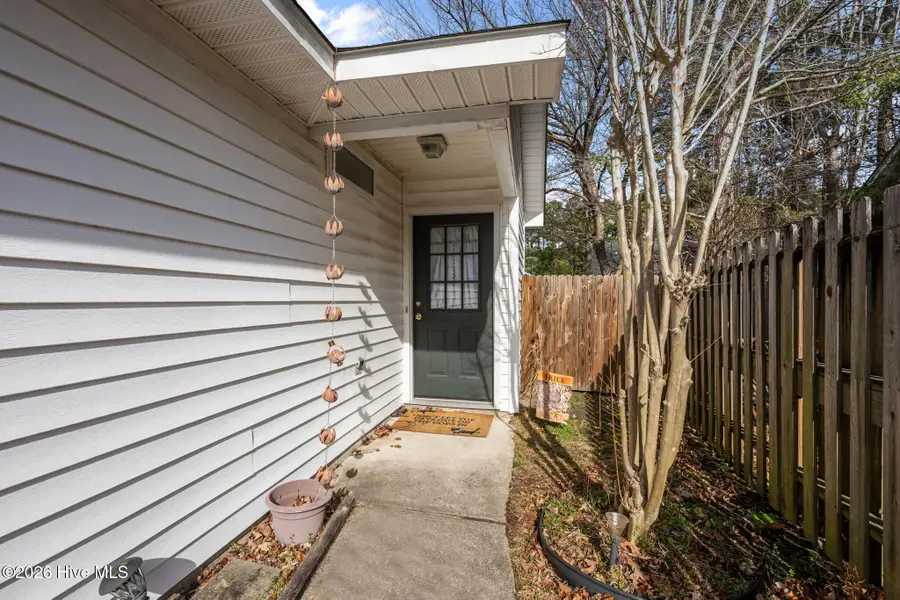 3594 Red Oak Drive, New Bern, NC 28562 - Image #2