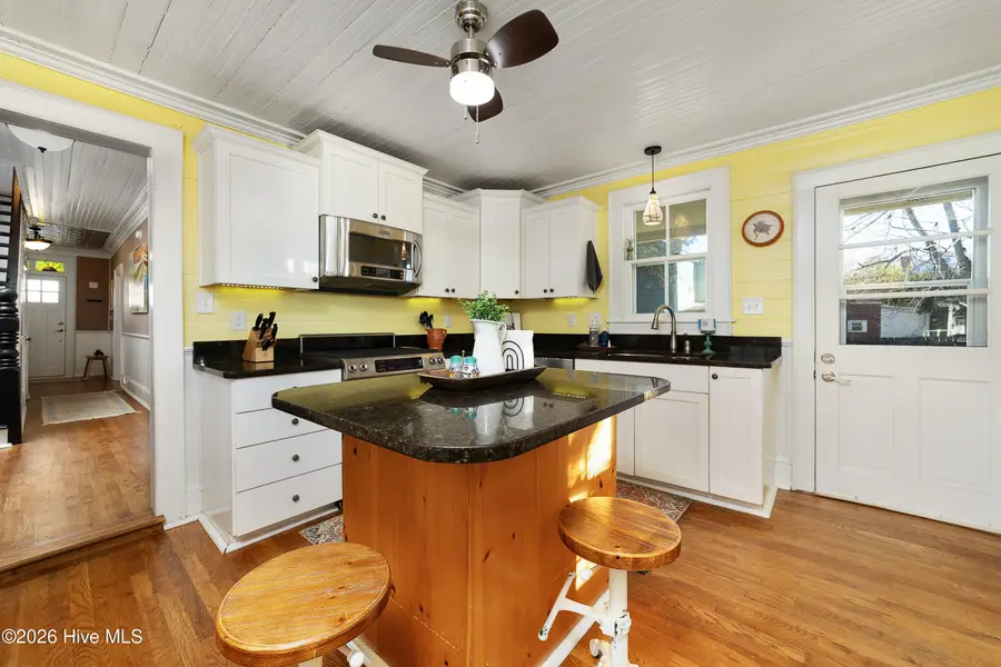 813 N Craven Street, New Bern, NC 28560 - Image #3