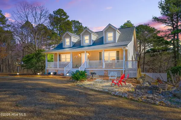 206 Fox Hollow Drive, Clayton, NC 27527