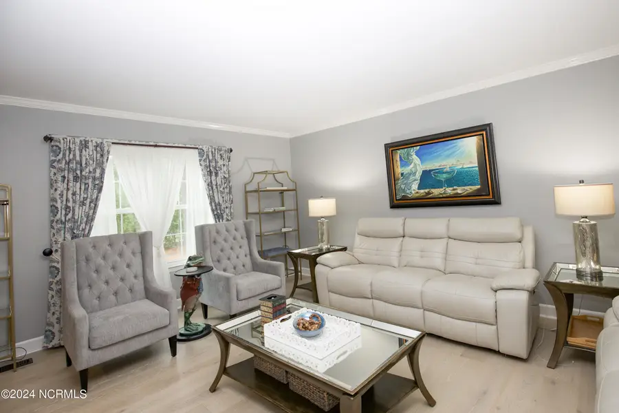 2 Colonial Pines Circle, Pinehurst, NC 28374 - Image #3