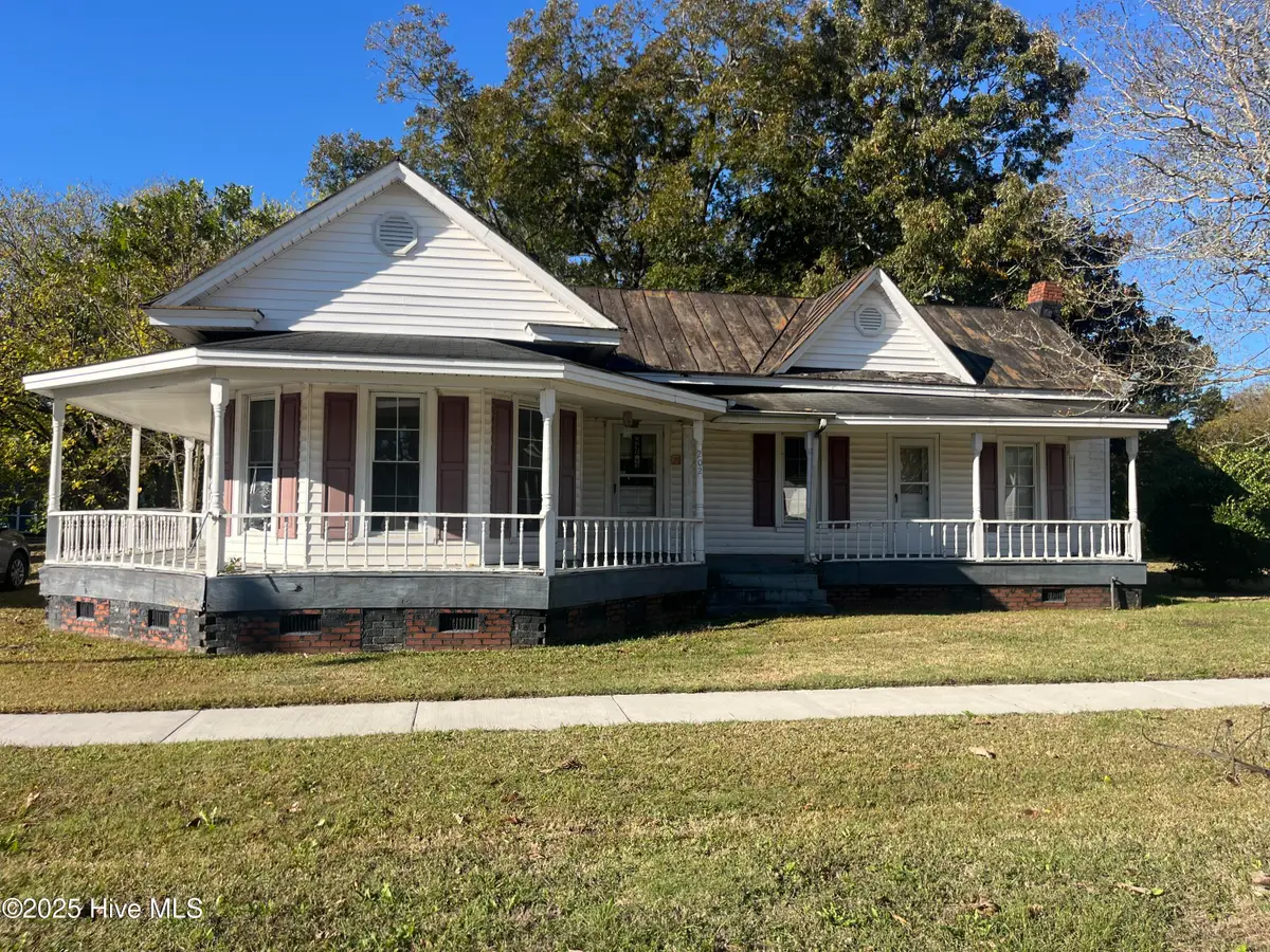 202 Goldsboro Street, Lucama, NC 27851 - Image #1
