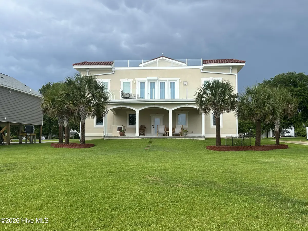 1044 Mallard Bay Road, Hampstead, NC 28443 - #1