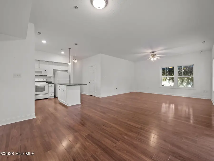 200 Lighthouse Lane #A1, Cedar Point, NC 28584 - Image #2