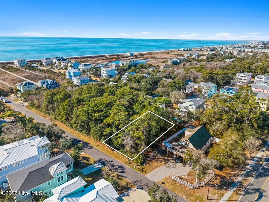 14 SE 68th Street, Oak Island, NC 28465 - Image #2