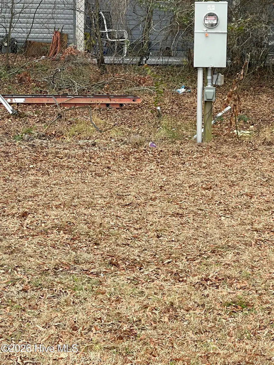 821 Tayloe Street, Washington, NC 27889 - Image #2