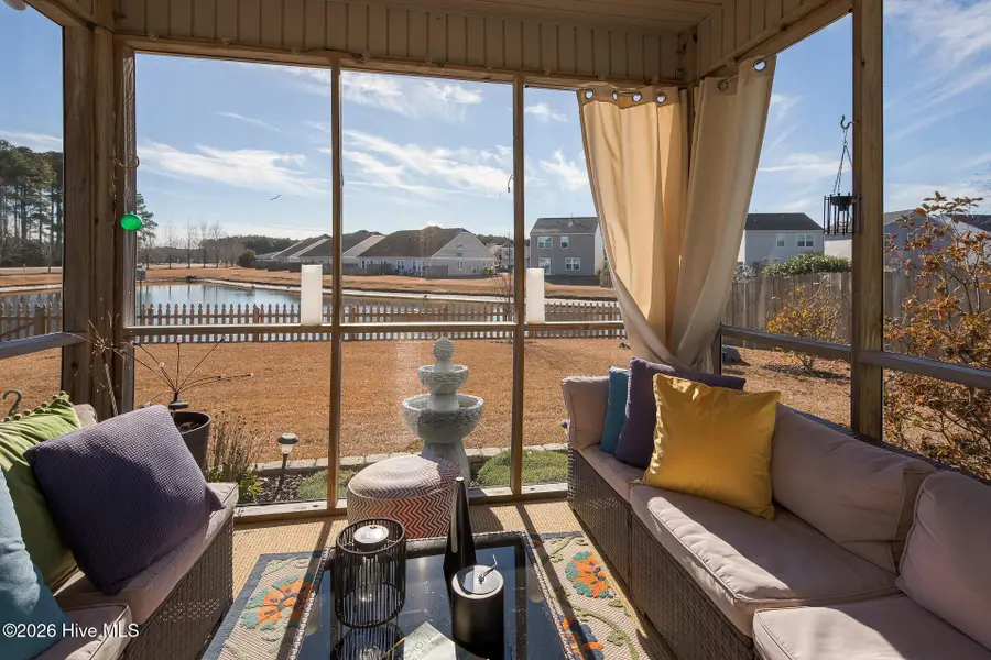 318 Bungalow Drive, New Bern, NC 28562 - Image #2