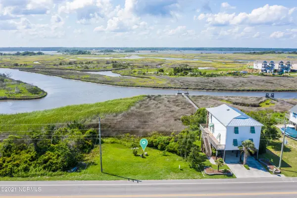 1211 N New River Drive, Surf City, NC 28445