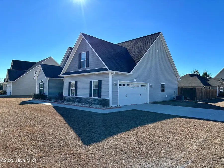 301 Old Snap Dragon Court, Jacksonville, NC 28546 - Image #2