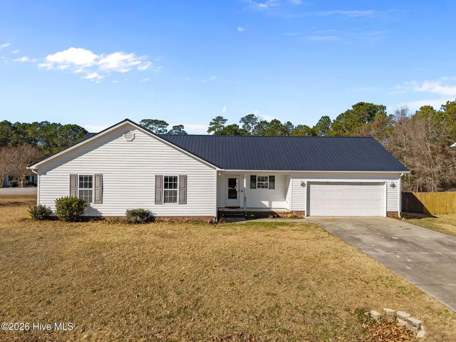 201 Slate Court, Jacksonville, NC 28546 - Image #2