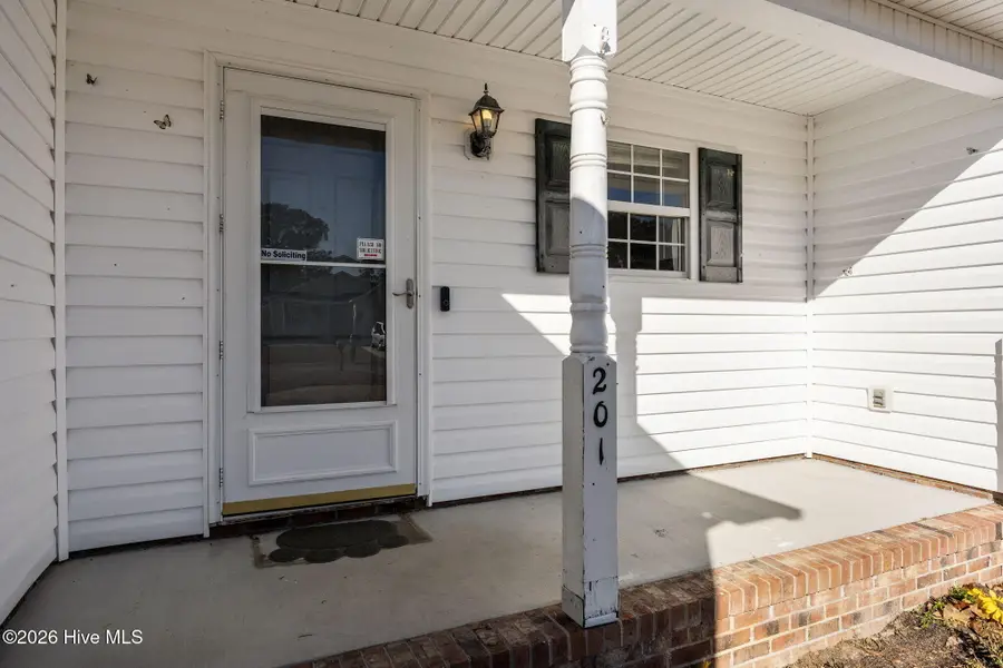 201 Slate Court, Jacksonville, NC 28546 - Image #3