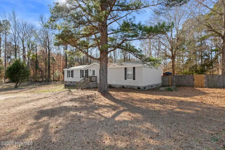 113 Indian Cave Drive, Richlands, NC 28574 - Image #3