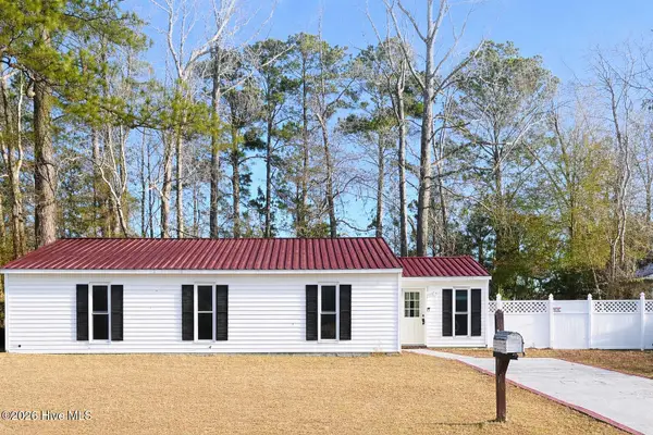 329 Lakewood Drive, Jacksonville, NC 28546