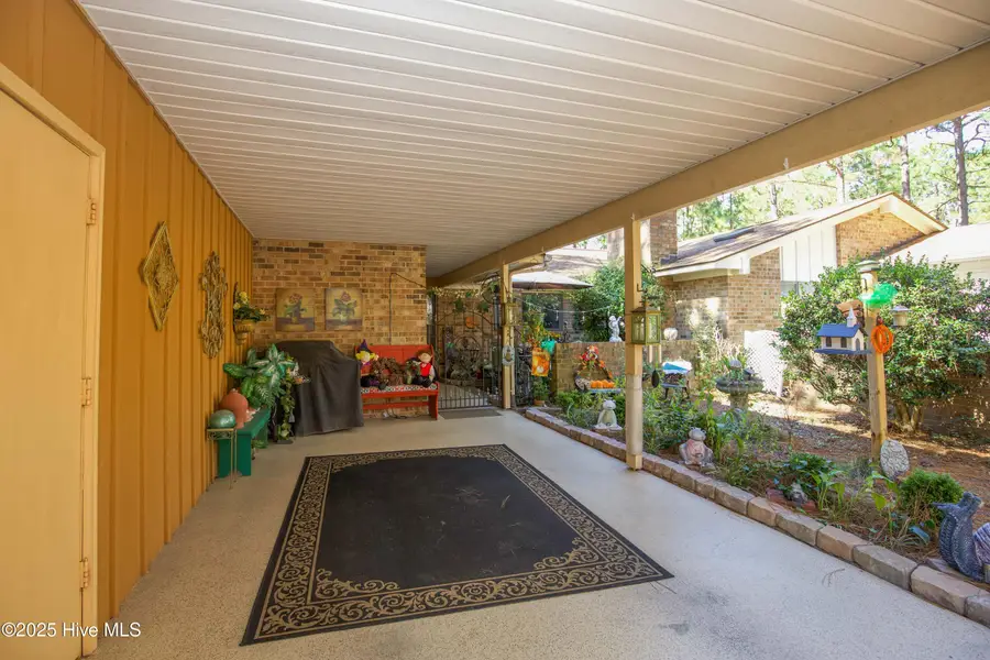 642 Redwood Drive, Southern Pines, NC 28387 - Image #3