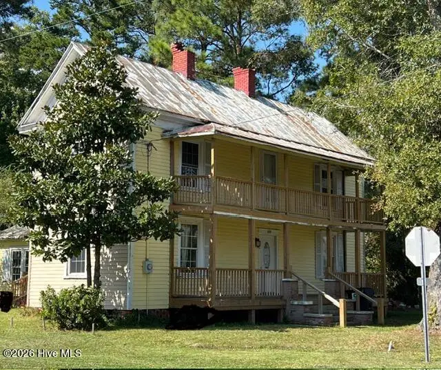 610 Jenkins Avenue, Maysville, NC 28555 - Image #2