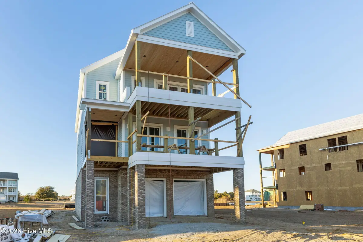 746 Cannonsgate Drive, Newport, NC 28570 - #1