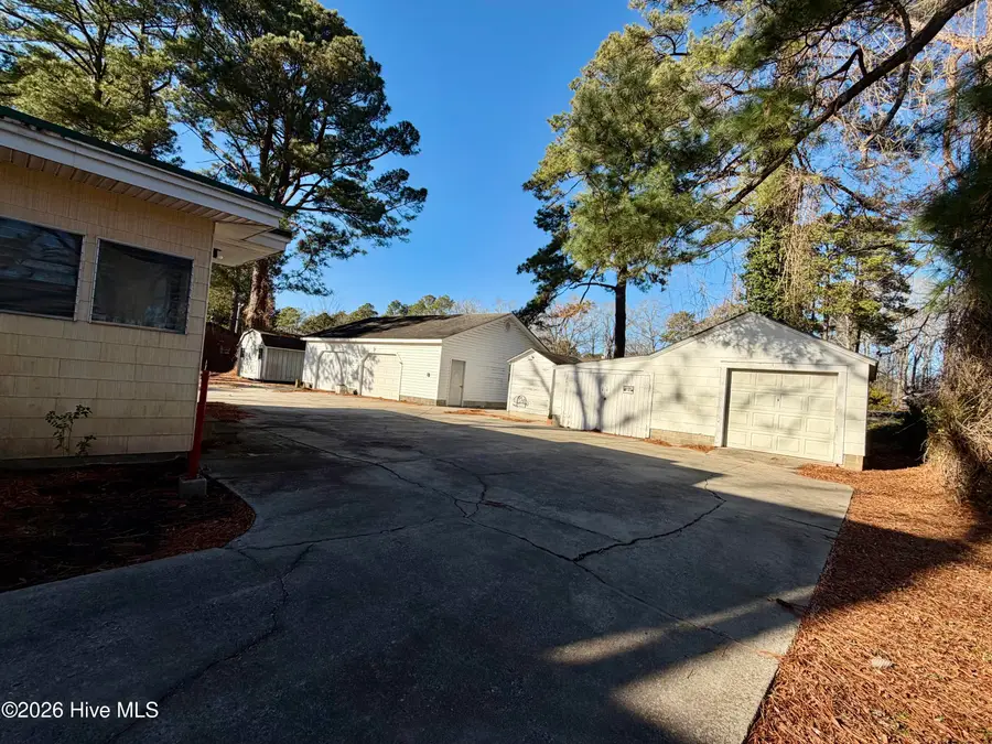 211 West Avenue, Plymouth, NC 27962 - Image #3