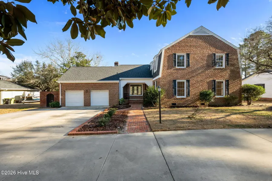 236 Shoreline Drive, New Bern, NC 28562 - Image #2