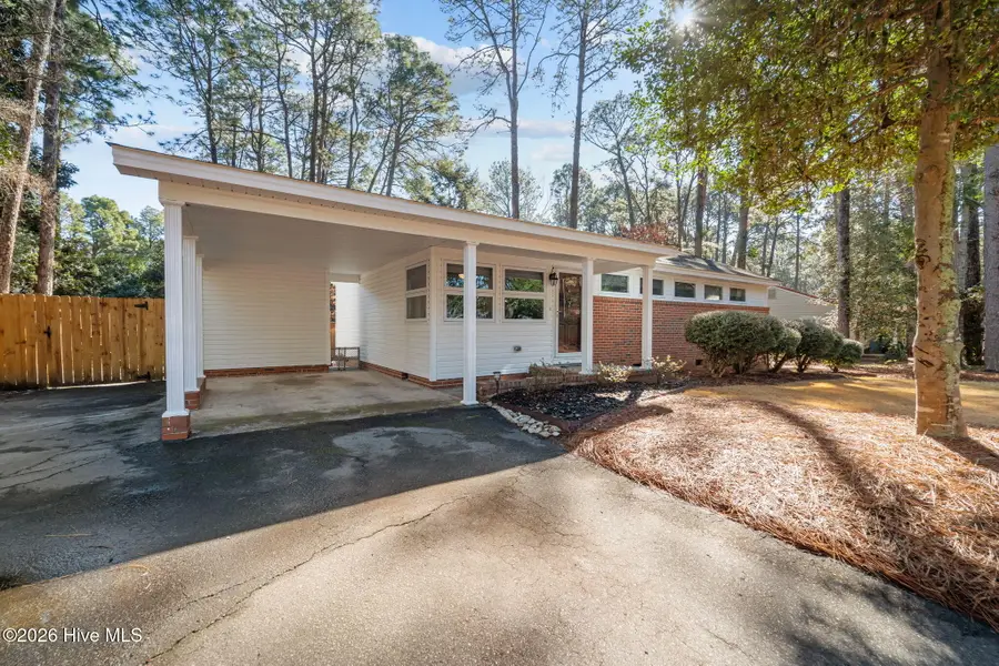 401 Crestview Road, Southern Pines, NC 28387 - Image #3