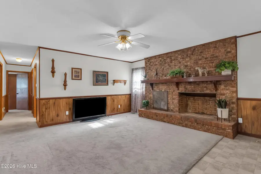 7636 Nc Highway 41, Elizabethtown, NC 28337 - #3