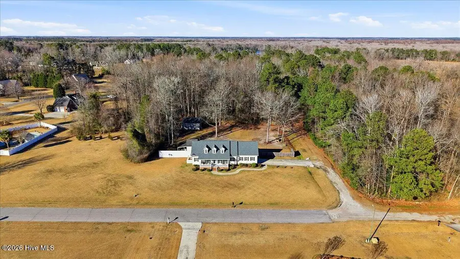 395 Hemlock Drive, Whiteville, NC 28472 - Image #3
