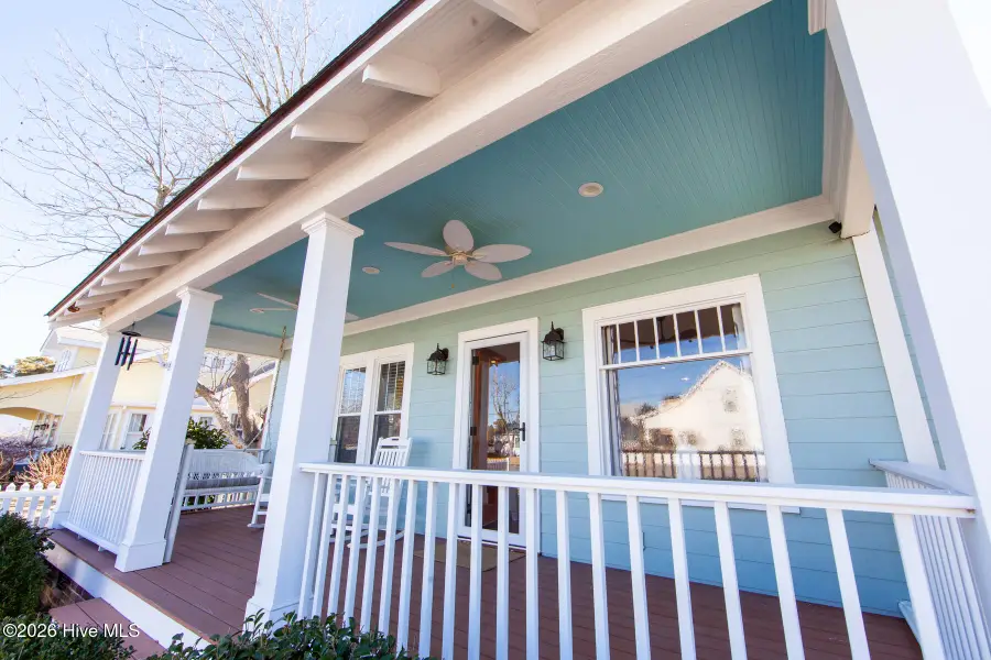 1108 Live Oak Street, Beaufort, NC 28516 - Image #3