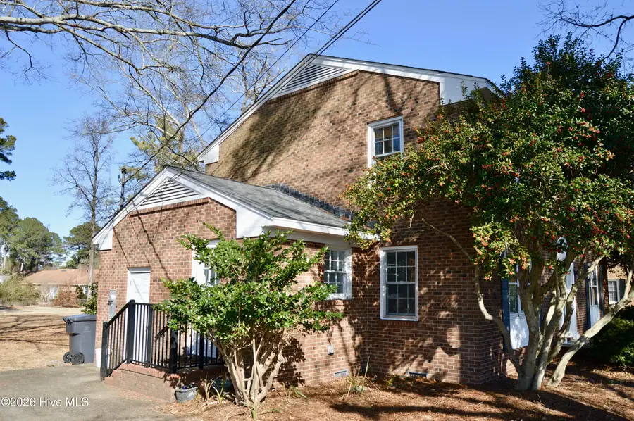 205 Pinewood Drive, Goldsboro, NC 27534 - Image #3