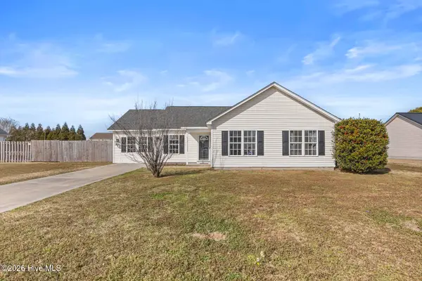 107 Airleigh Place, Richlands, NC 28574
