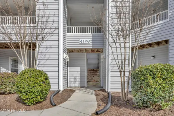 4126 Breezewood Drive #Apt 101, Wilmington, NC 28412