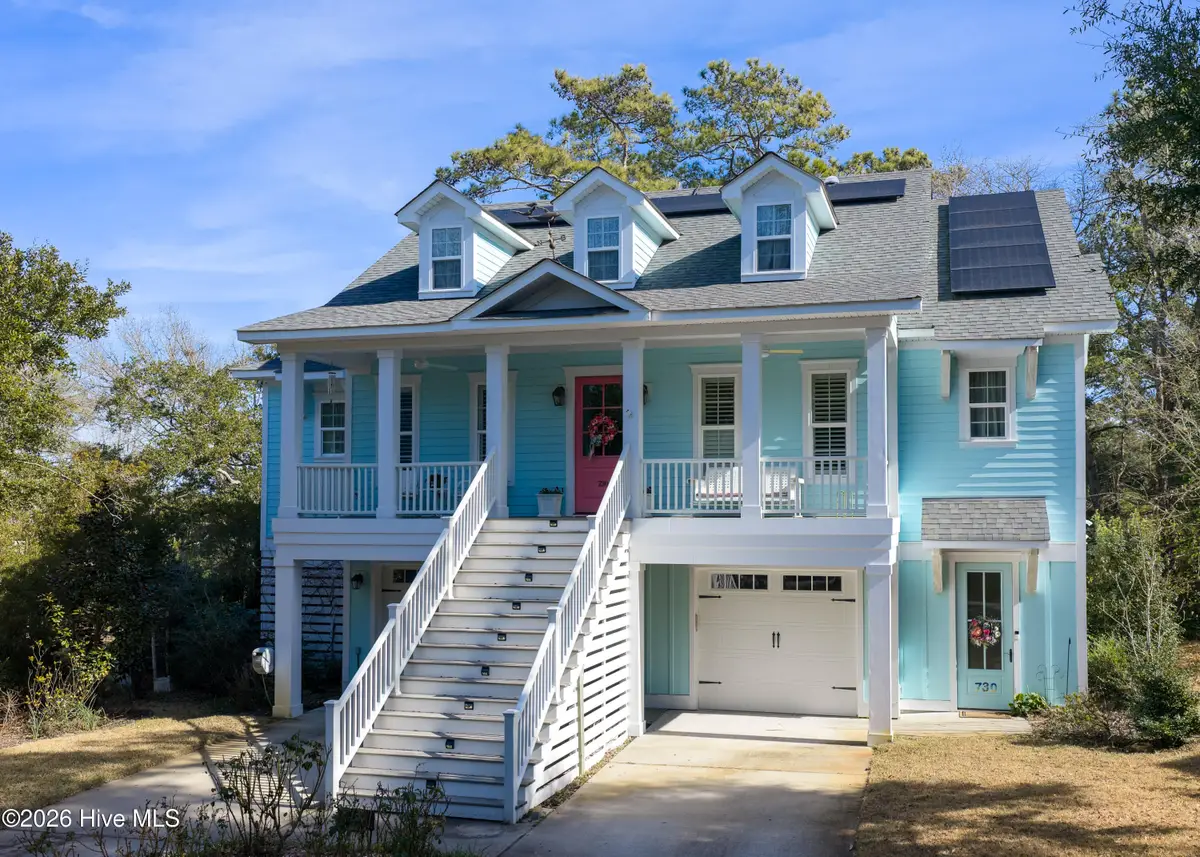 730 Alyssum Avenue, Oak Island, NC 28465 - Image #1